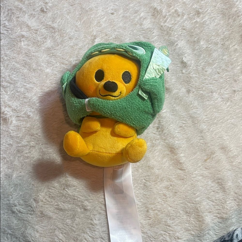 Disney parks mini mix, Pluto plush toy